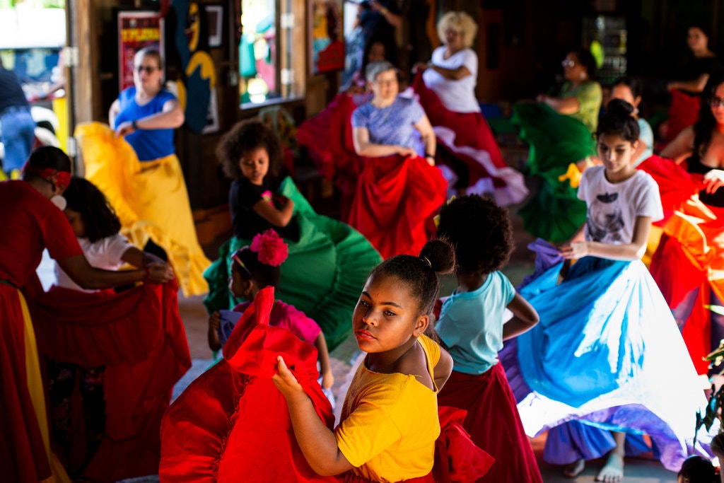 A bomba dance class at the Corporación Piñones Se Integra community center in Loíza, P.R. Image by Erika P. Rodriguez / The New York Times. United States, 2020. A bomba dance class at the Corporación Piñones Se Integra community center in Loíza, P.R. Image by Erika P. Rodriguez / The New York Times. United States, 2020.