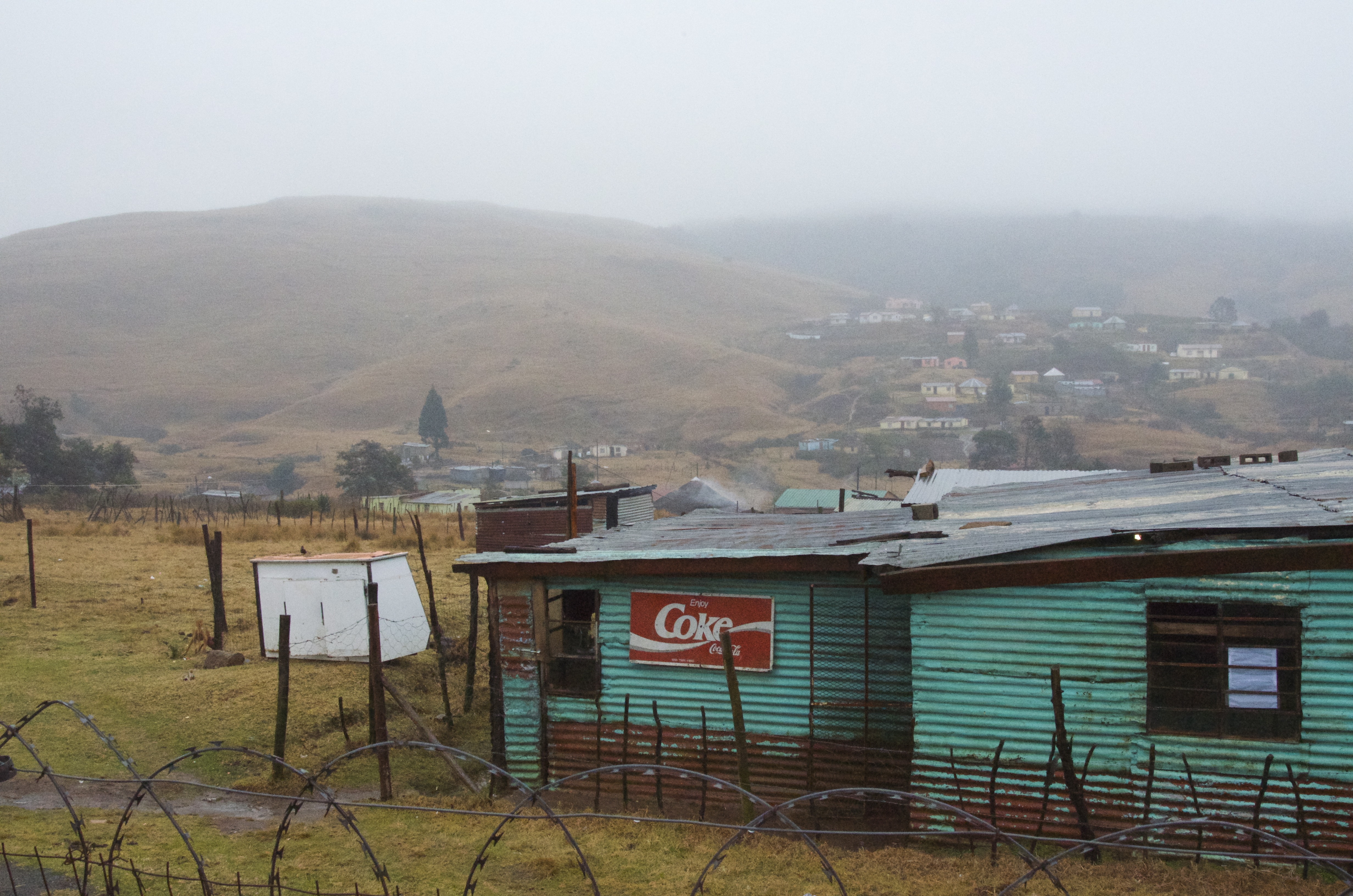 In some communities in this region of KwaZulu-Natal, South Africa, 15-year-old girls have an 80% chance of acquiring HIV in their lifetimes. Image by Amy Maxmen. South Africa, 2016. KwaZulu-Natal