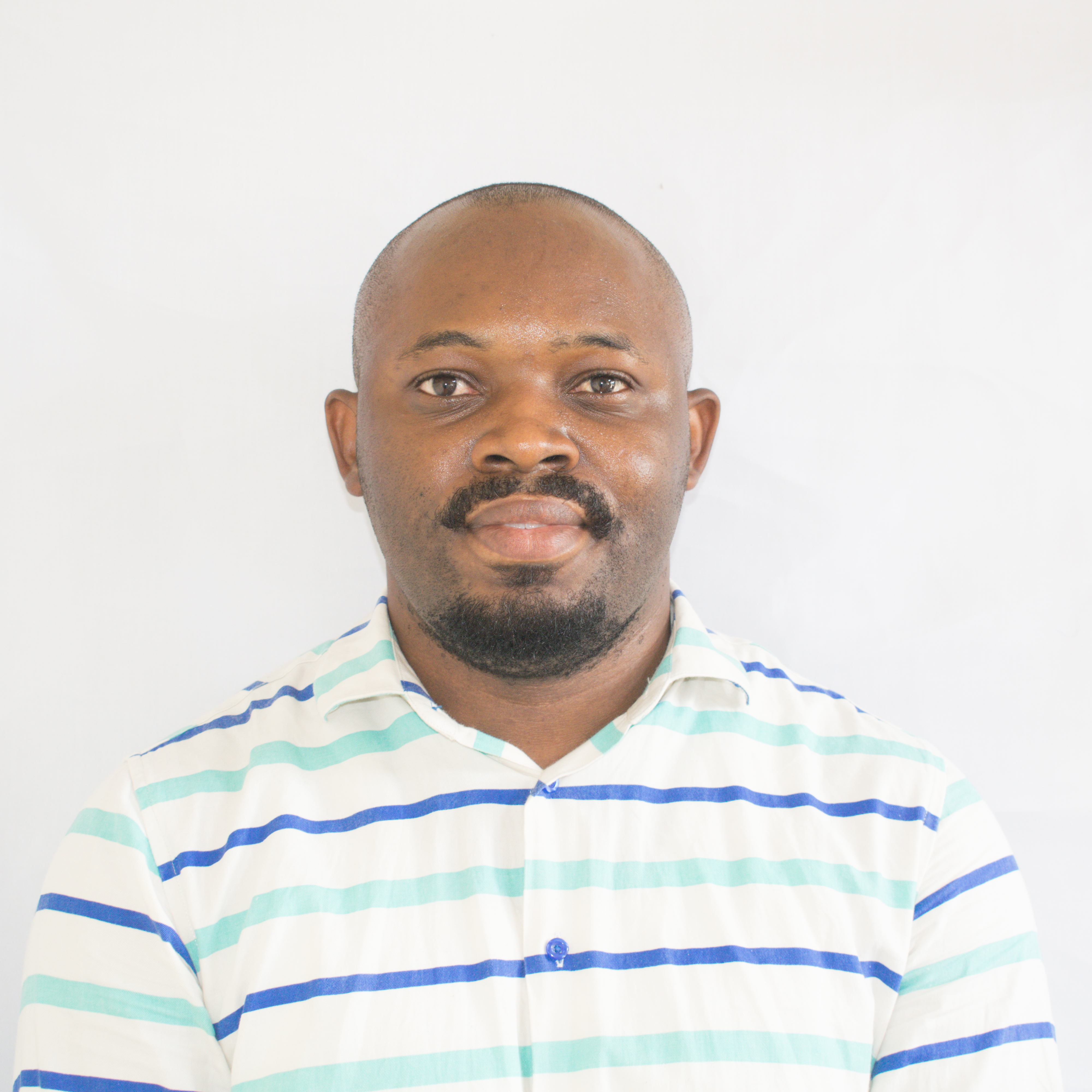 headshot of Eric Selemani