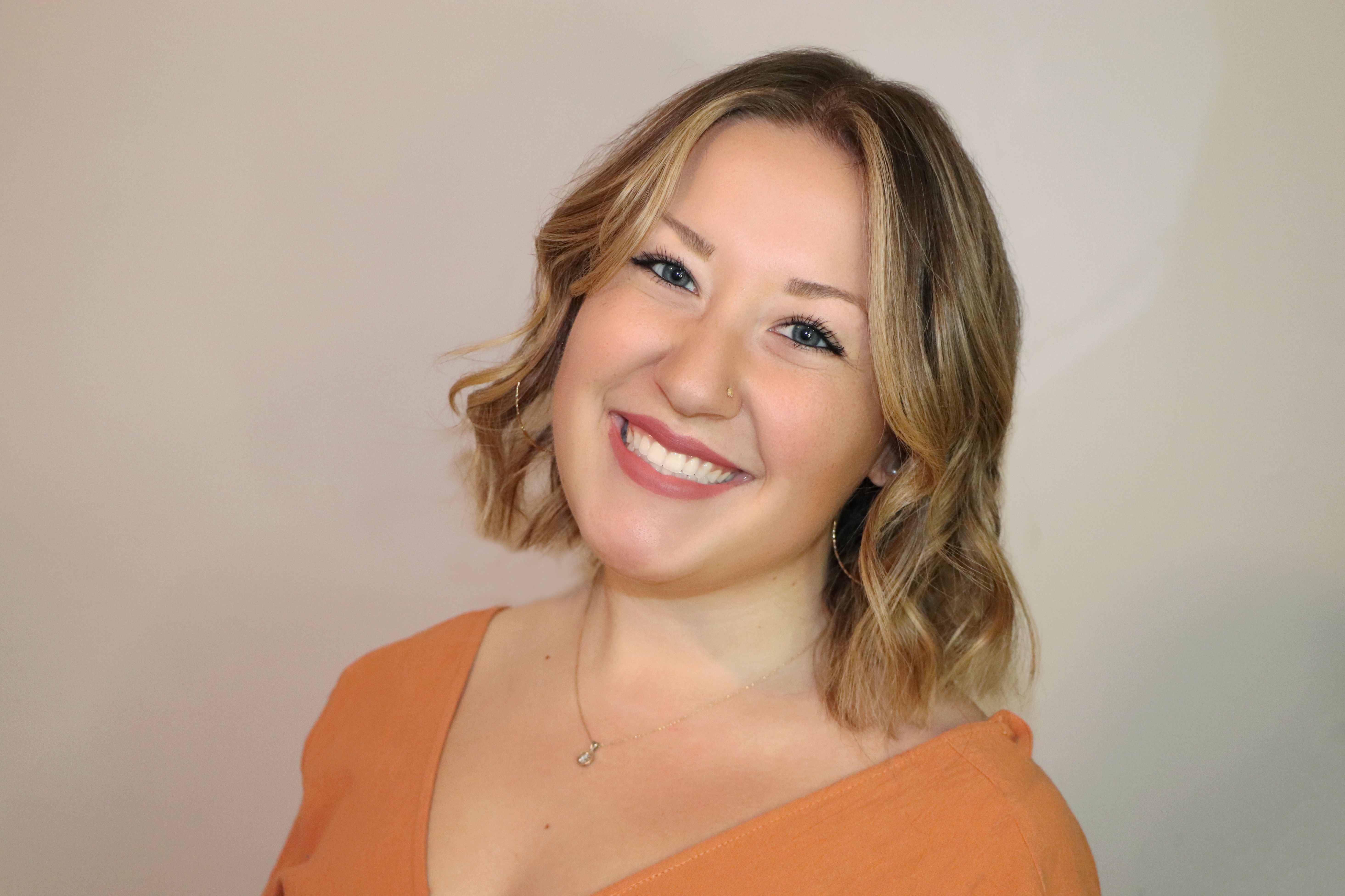headshot of Mikaela Schmitt