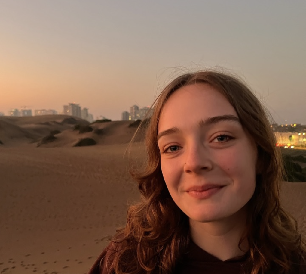 headshot of Ella Beiser