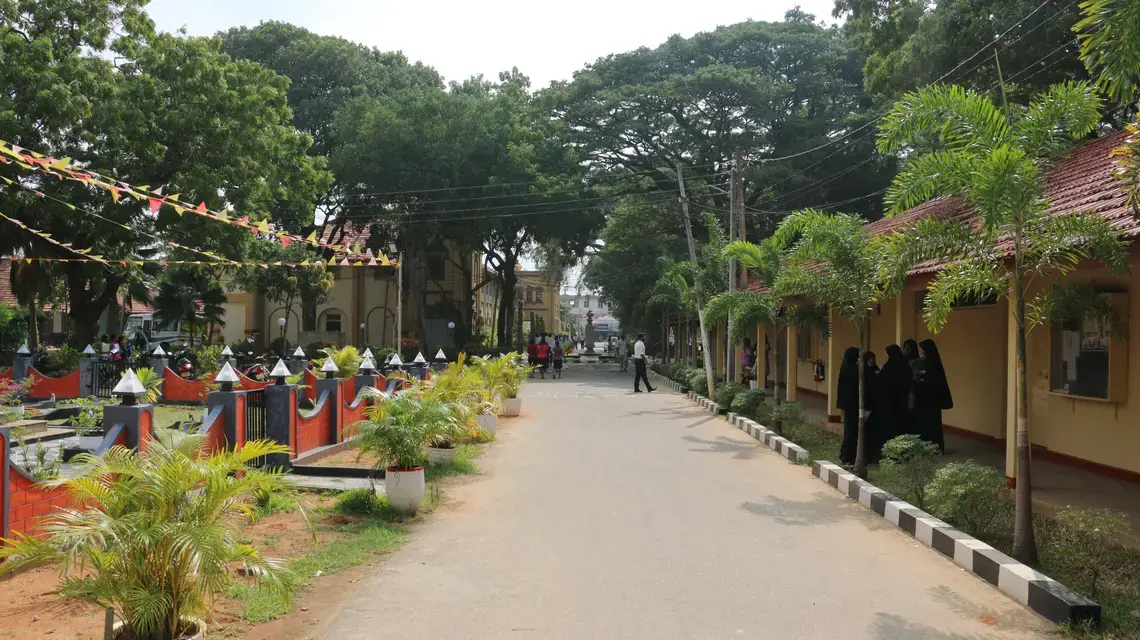 Students gather at the University of Jaffna. Many of the Write to Reconcile participants who came from the north heard about the program through their university professors. Quite a few are now employed by the university as instructors of English. Image by Sarah Hoenicke. Sri Lanka, 2019.