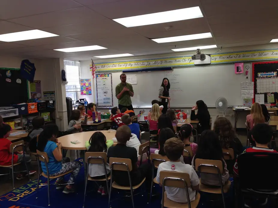 Peter DiCampo presents Everyday Africa curriculum to students in Buffalo Grove, Illinois. Image by Rebecca Kaplan. United States, 2016. 