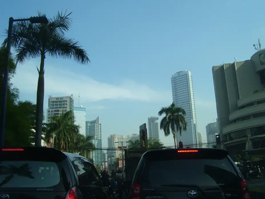 A week after the bombings on July 22, 2009, the police left and authorities reopened the roads of the Mega Kuningan district, near the JW Marriot Hotel, a previous target in the August 2003 explosions. Image by Chandra Marsano / Flickr. Indonesia, 2009.