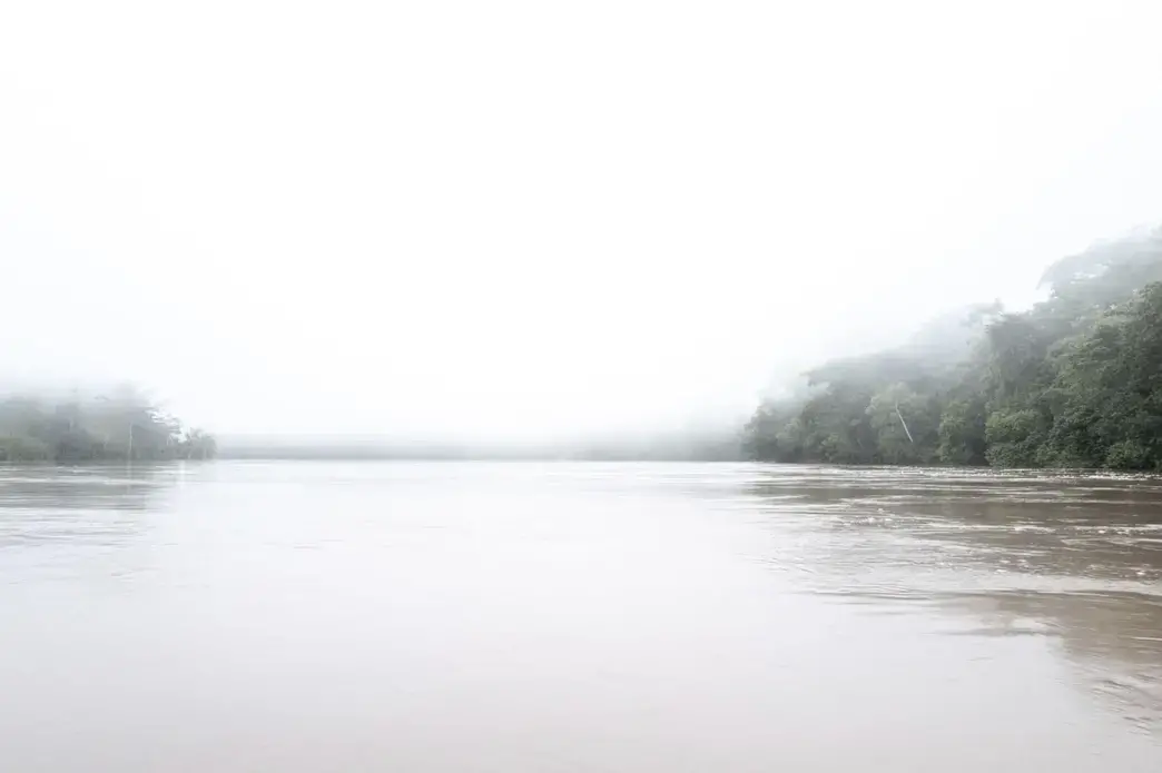 Rio Santiago, Wampís territory in the Peruvian Amazon. Image by Marcio Pimenta. Peru, 2019.
