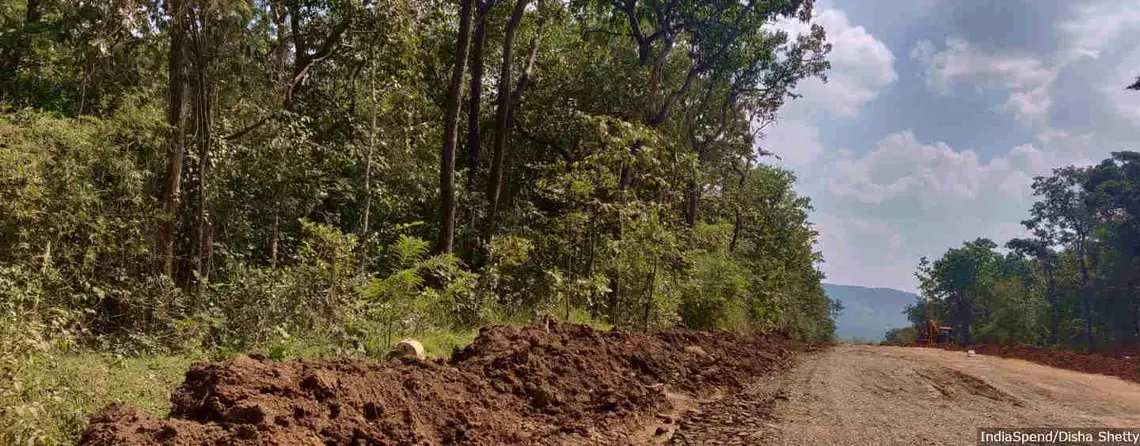 Infrastructure projects in biodiversity hotspots, such as the Western Ghats (pictured above) in Karnataka, threaten plant and animal species, causing long-term damage to the environment and potentially exposing humans to COVID-19 like infections. Image by Disha Shetty. India, undated.