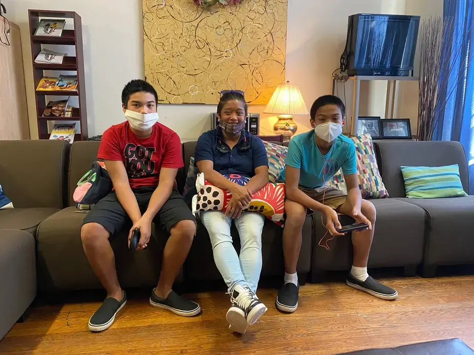 Cole (from left), Marica, and Bradin Paco. Image by Eric Adelson/The Times-Union. United States, 2020.