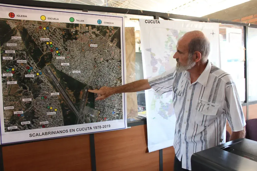 Bortignon shows the various locations that provide assistance. Over 95 percent of the people they serve are Venezuelan.&nbsp;Image by Mariana Rivas. Colombia, 2019.