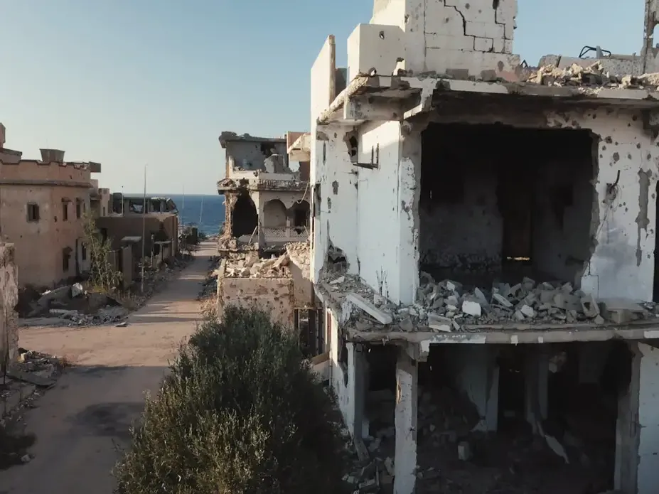 ISIS in Libya. Image from PBS NewsHour, Christopher Livesay, and Alessandro Pavone. Libya, 2018.