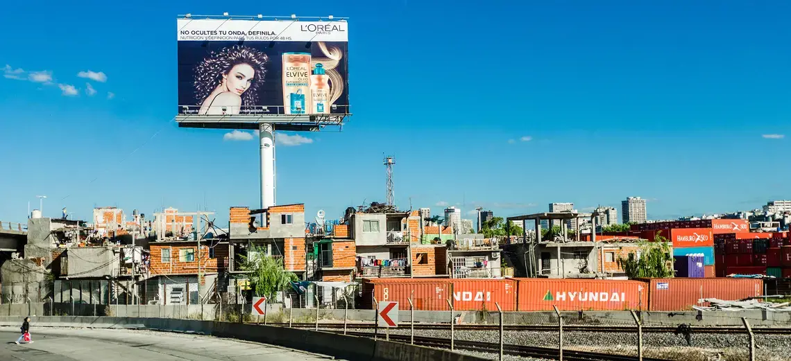 Villa 31 in Buenos Aires. Image by Alexandr Vorobev / Shutterstock.com. Argentina, 2017.