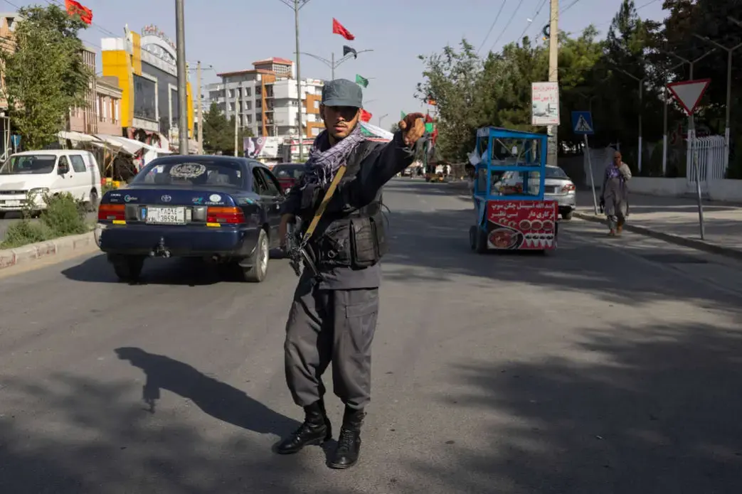 Afghan police seen at a checkpoint
