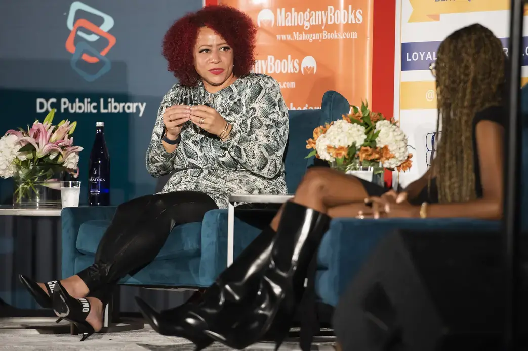 "The 1619 Project" book launch in Washington, D.C. Nikole Hannah-Jones speaks with Errin Haines and Dr. Martha Jones at the MLK Library. Daniel Vasta, 2021. 1619 book event launch: Nikole Hannah-Jones