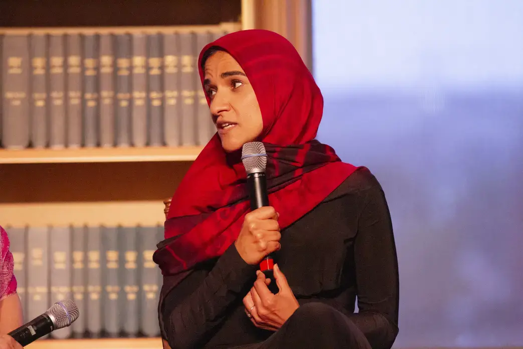 Panelist Dalia Mogahed describes wanting to hide her Muslim identity for the first time after the 9/11 tragedy. Image by Jin Ding. United States, 2019.