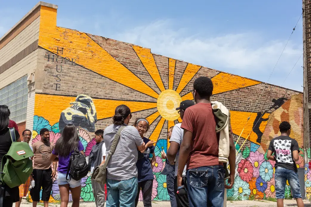 Outside Hope House in Chicago, IL. Image by Claire Seaton. United States, 2019.