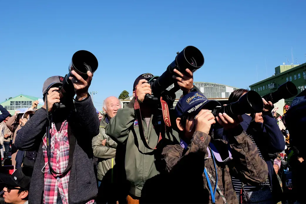 Many fans come equipped. Image by Emiko Jozuka. Japan, 2018. 