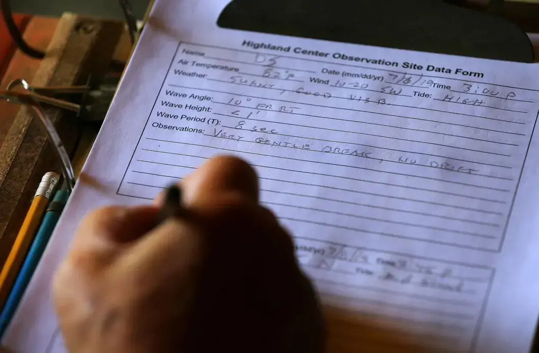 He updated a log of his findings. Image by John Tlumacki. United States, 2019.