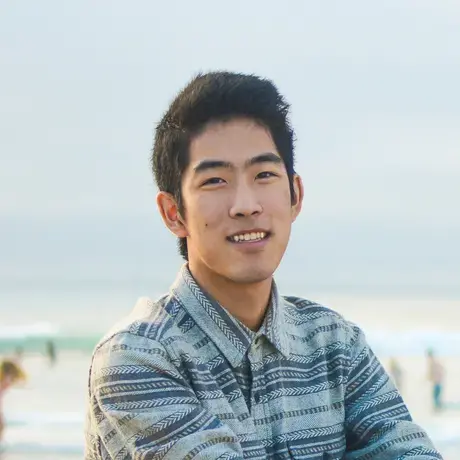 Evan Peng headshot