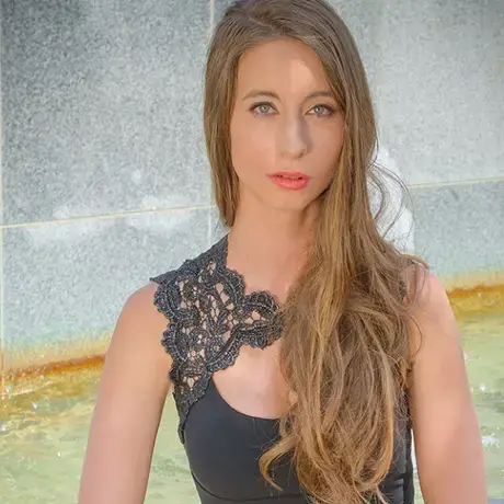 Ashley Mahoney