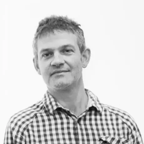 Andrew Wasley Headshot