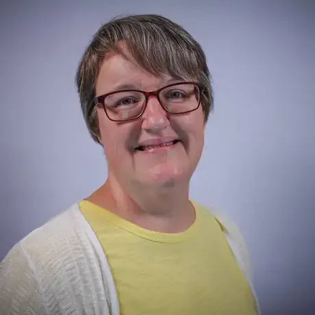 Headshot of Jessica Pastine