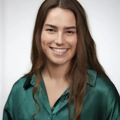 Julia Manipella
