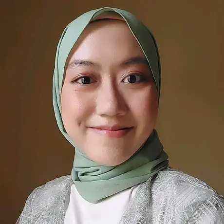 Riani Sanusi Putri headshot