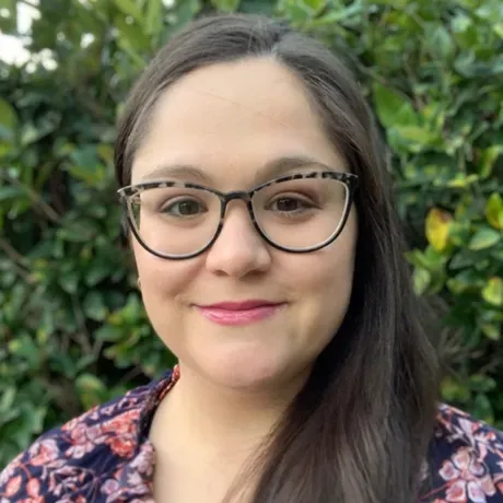 headshot of Teresa Mioli