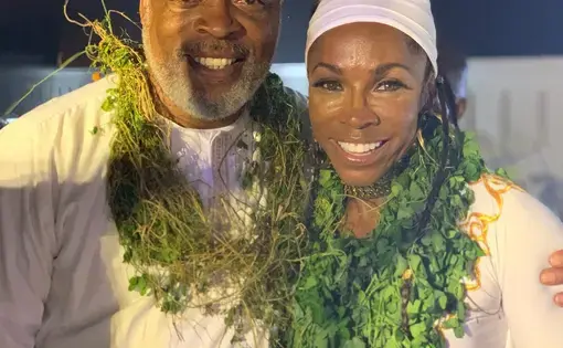 Kohain Halevi greets actress AJ Johnson. Halevi, a New York native, has lived in Ghana 25 years. Image by Kohain Halevi. Ghana, 2020.