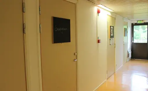 A hallway inside a Mölndal asylum center for youths. Image by Amy Russo. Sweden, 2017.