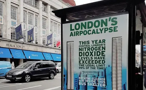 Warnings about air pollution are plastered across London in newspapers, billboards, and bus stops. Image by Rohan Naik. London, 2018.