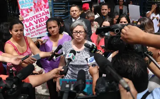 El Salvador is one of only five countries in the world where abortion is illegal under any circumstance, and even a miscarriage can lead to 30 years in jail. In August 2017, activists in El Salvador protested in front of the Legislative Assembly to change the law and legalize abortion under certain cases including rape and when a pregnancy threatens the life of the mother. Image by Lauryn Claassen. El Salvador, 2017.