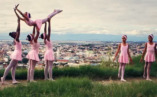 Image from VICE by Frederick Bernas &amp; Rayan Hindi. Brazil, 2018.