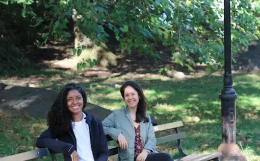 Aifra Ruiz and Lianna Levine are part of Plant-Powered Metro New York that works to help people eat better. Image by Muriel Alarcón Luco. United States, 2020.