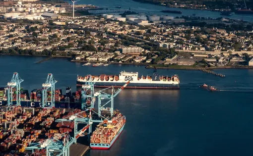 Port of Newark, Newark, New Jersey, USA - September 27, 2022 - Aerial view of Shipping Containers, Newark Bay, Panamax cranes, and the Port of Newark - Elizabeth Marine Terminal. Image by John McAdorey/Shutterstock.