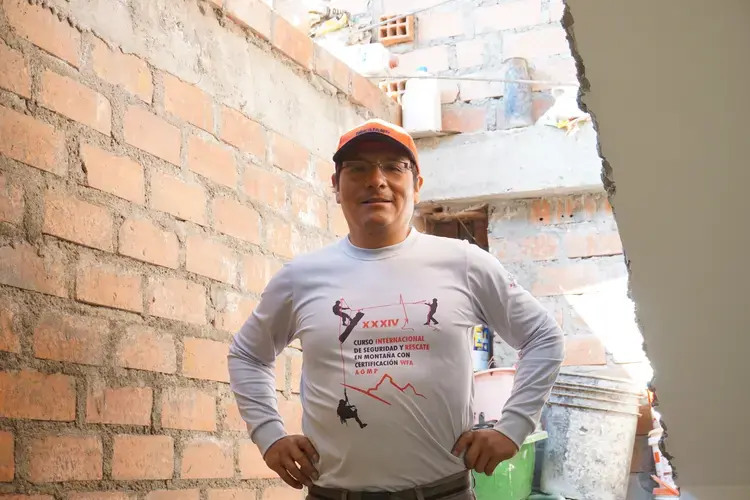 Saul Lliyua, farmer and mountain guide. Image by Audrey Fromson. Peru, 2019.