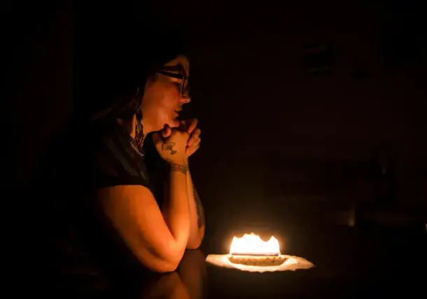 Erin Saunders, daughter of Alex Saunders, feels a deep connection to her First Nations heritage, and gets most of her food through traditional hunting, fishing and gathering practices. Image&nbsp;by Michael G. Seamans. Canada, 2019.