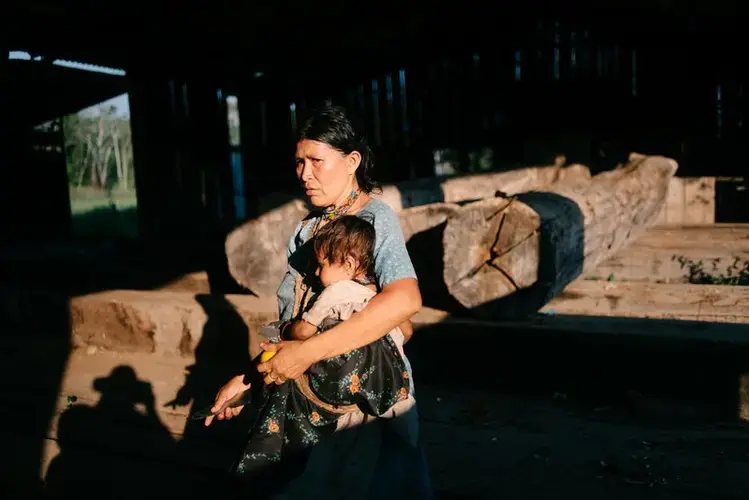 The past froze in what was the San Ambrosio sawmill, where bales of wood left aged over the years. Image by Manuel Seoane. Bolivia, 2019.