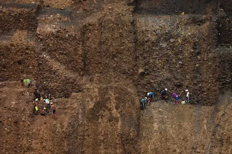small-scale-miners-use-jackhammers-to-dig-for-stones-at-a-jade-mine-in-hpakant-township-kachin-state-myanmar-on-july-15-2020.jpg