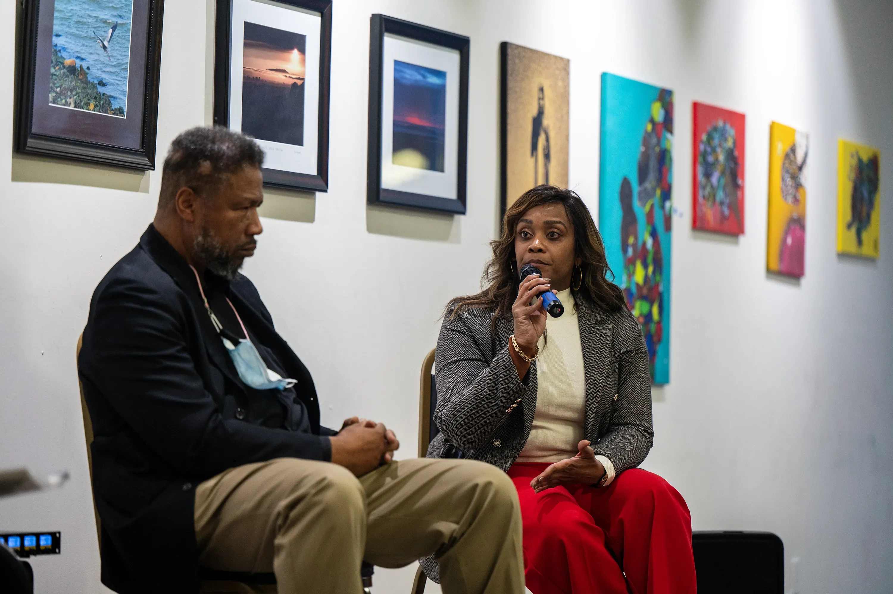 LaTonda Simmons, assistant city administrator for the city of Oakland, sits on El Tímpano’s panel on the ongoing lead contamination crisis in Black and Latino communities throughout Oakland on Thursday, Feb. 20, 2024