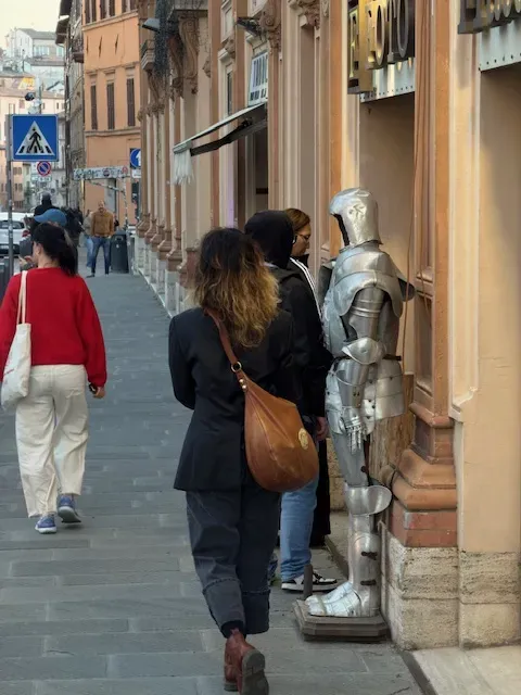 Perugia statue