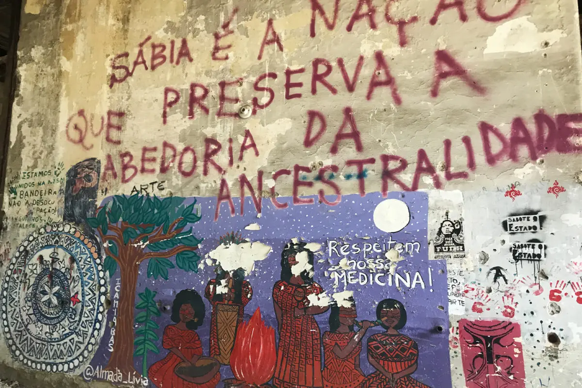 Indigenous Graphics in a village of Rio.